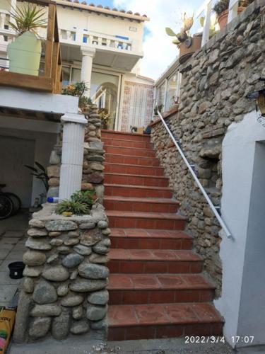 Appartement Centre Ville Du Boulou Pour 2 Adultes-2 Enfants- Check In 17H-21H--Juillet-Aout Reservation De 7 Jours Mini Le Boulou Esterno foto