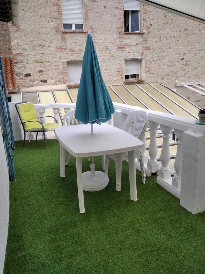 Appartement Centre Ville Du Boulou Pour 2 Adultes-2 Enfants- Check In 17H-21H--Juillet-Aout Reservation De 7 Jours Mini Le Boulou Esterno foto