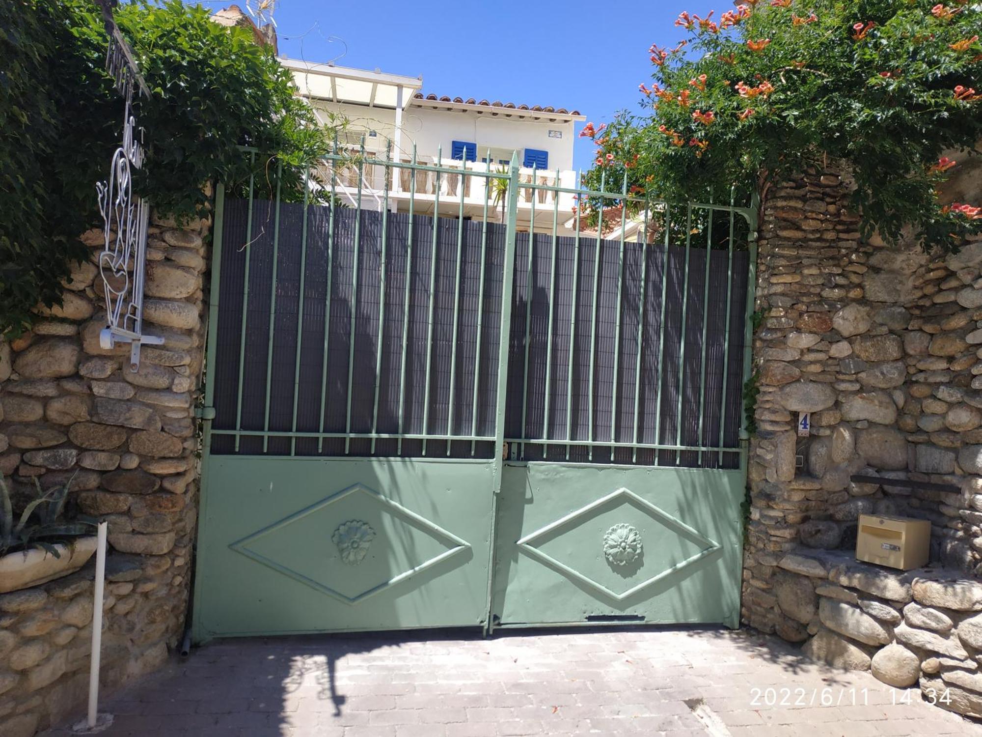 Appartement Centre Ville Du Boulou Pour 2 Adultes-2 Enfants- Check In 17H-21H--Juillet-Aout Reservation De 7 Jours Mini Le Boulou Esterno foto