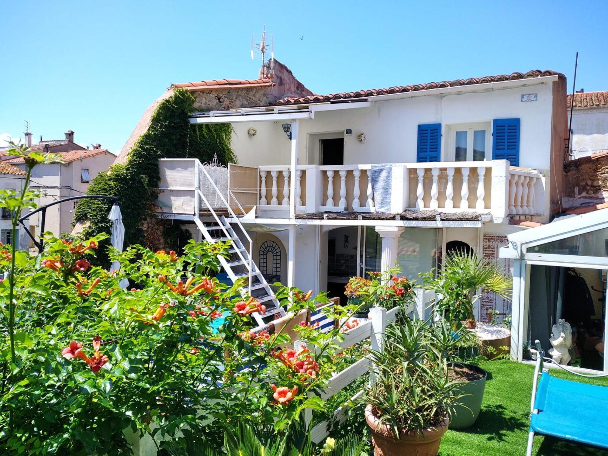 Appartement Centre Ville Du Boulou Pour 2 Adultes-2 Enfants- Check In 17H-21H--Juillet-Aout Reservation De 7 Jours Mini Le Boulou Esterno foto